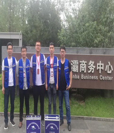 給浐灞商(shāng)務(wù)中(zhōng)心提供陝西油煙管道清洗服務(wù)